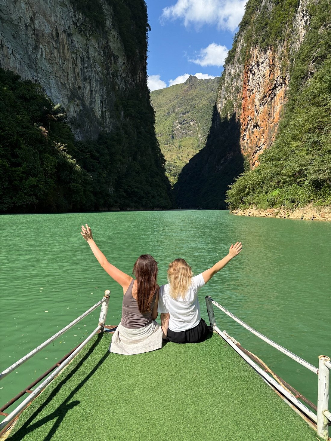 HA GIANG LOOP MOTORBIKE TOUR